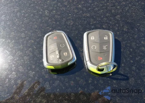 2021 Cadillac Xt5 Fwd Premium Luxury from USA, damaged, VIN 1GYKNCRS5MZ102907